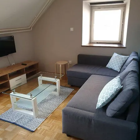 Central & Cozy App